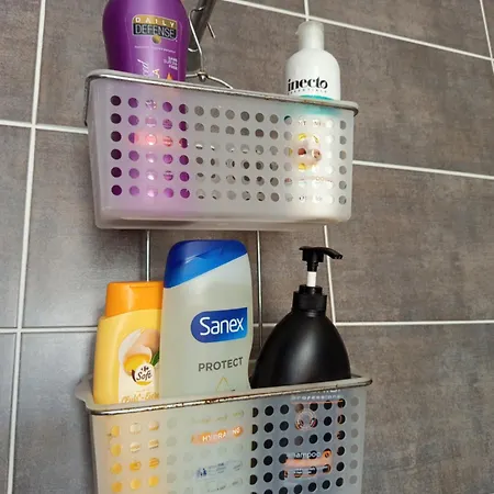 Guest house Et Salle D'eau Dans Dependance 20 M2, Velos