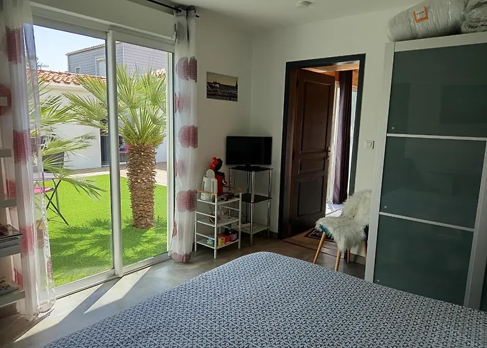 Et Salle D'eau Dans Dependance 20 M2, Velos Les Sables-dʼOlonne