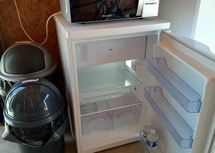 Et Salle D'eau Dans Dependance 20 M2, Velos 3* Les Sables-dʼOlonne