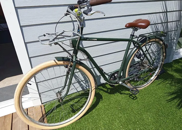 Maison d'hôtes Et Salle D'eau Dans Dependance 20 M2, Velos