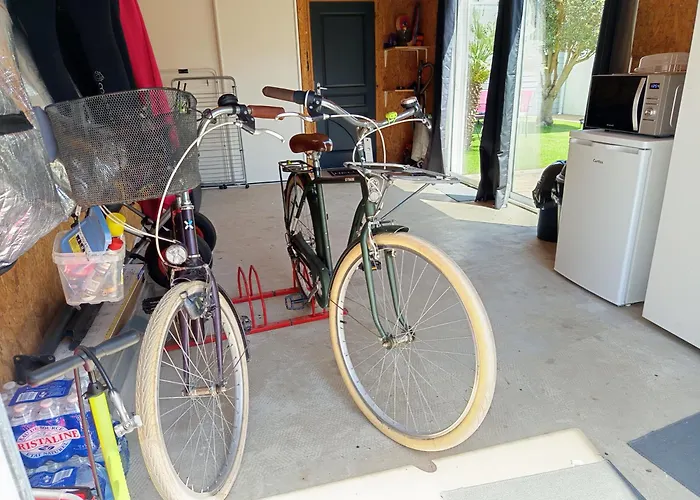 Et Salle D'eau Dans Dependance 20 M2, Velos Maison d'hôtes Les Sables-dʼOlonne